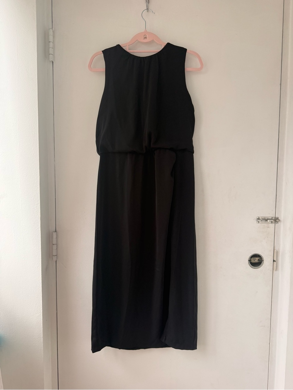 Black Tape_ Classic Black Sleeveless Maxi Dress